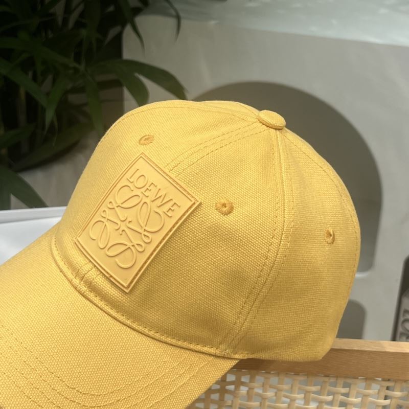 Loewe Caps